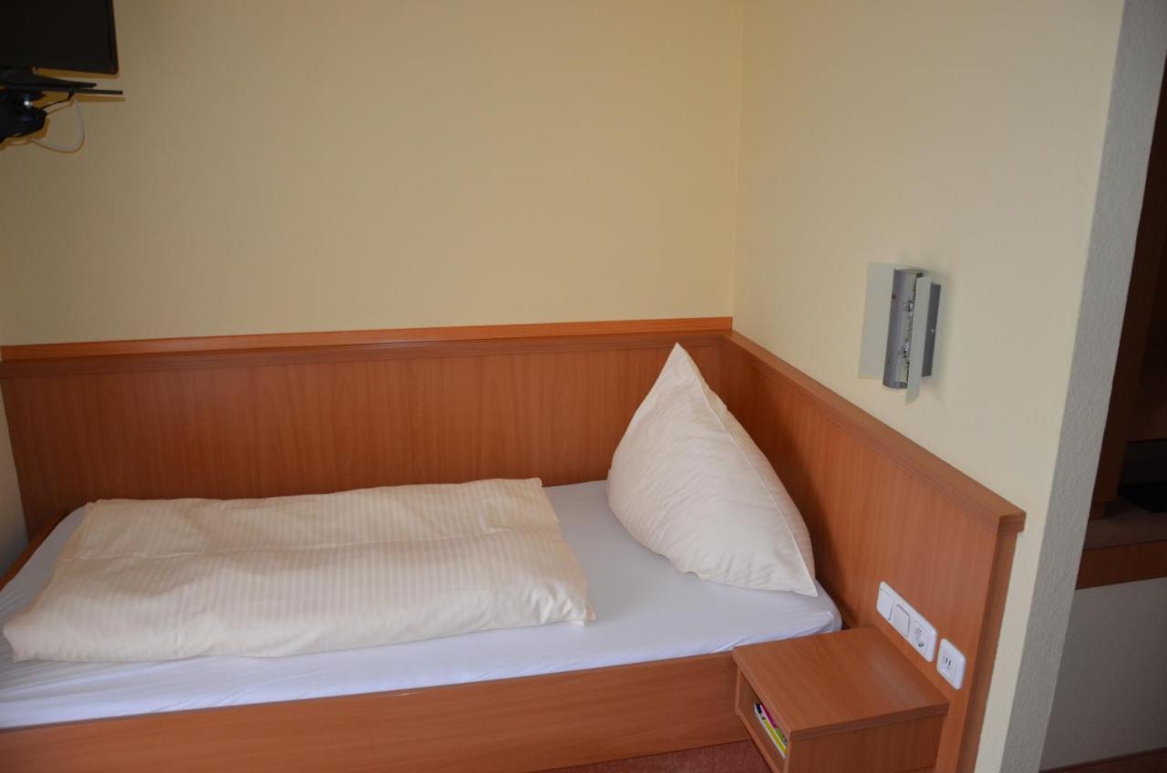Gasthof Hirsch Betzigau Room photo