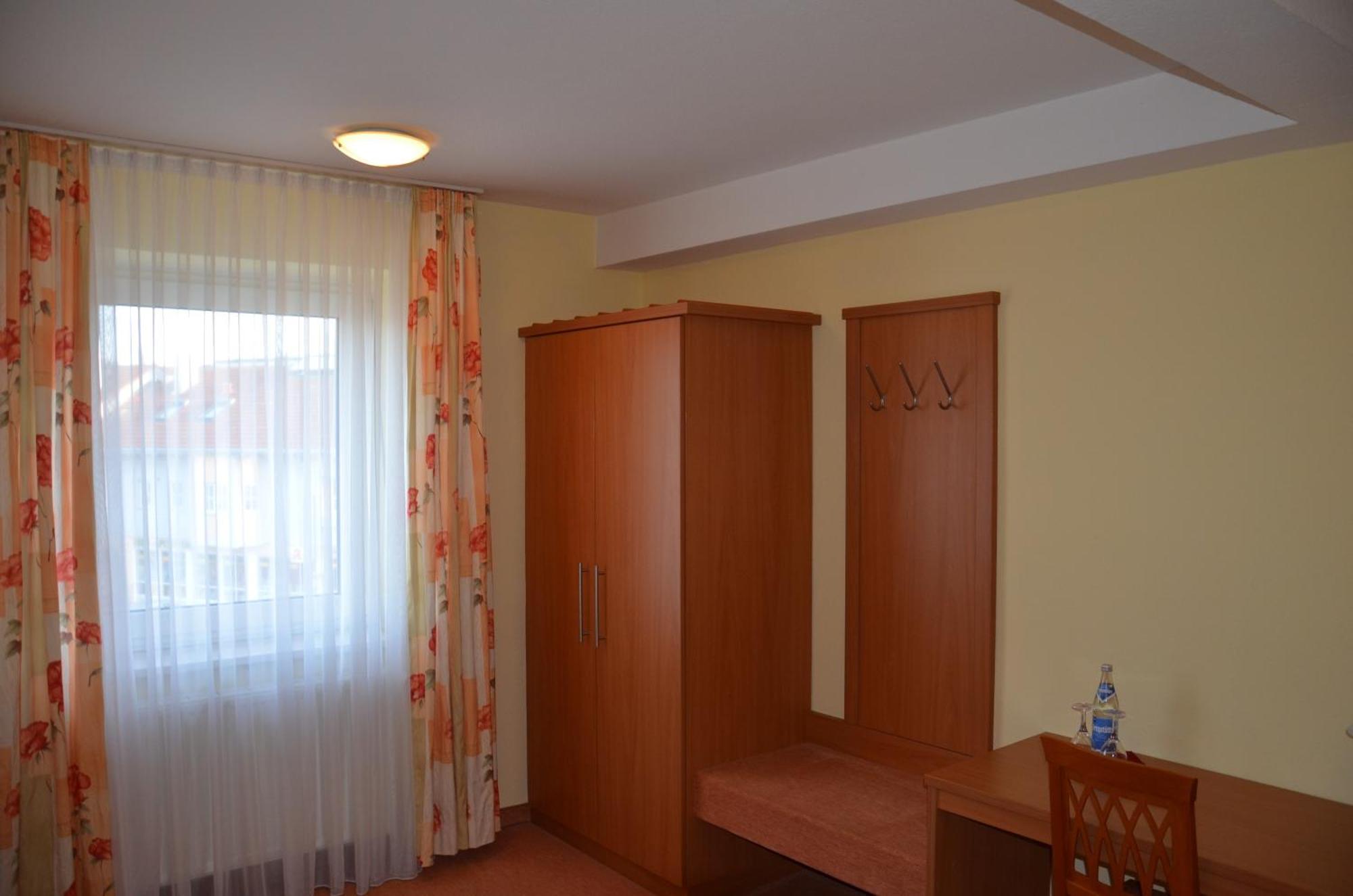 Gasthof Hirsch Betzigau Room photo